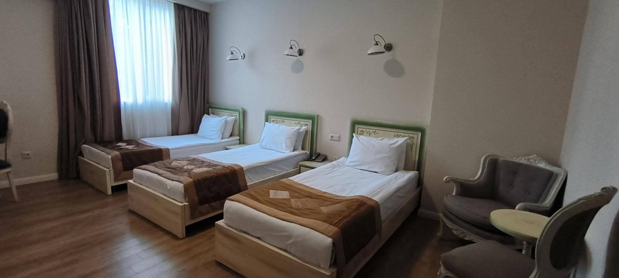 Prestige Palace - Esquisse Hotel Tbilissi Chambre photo