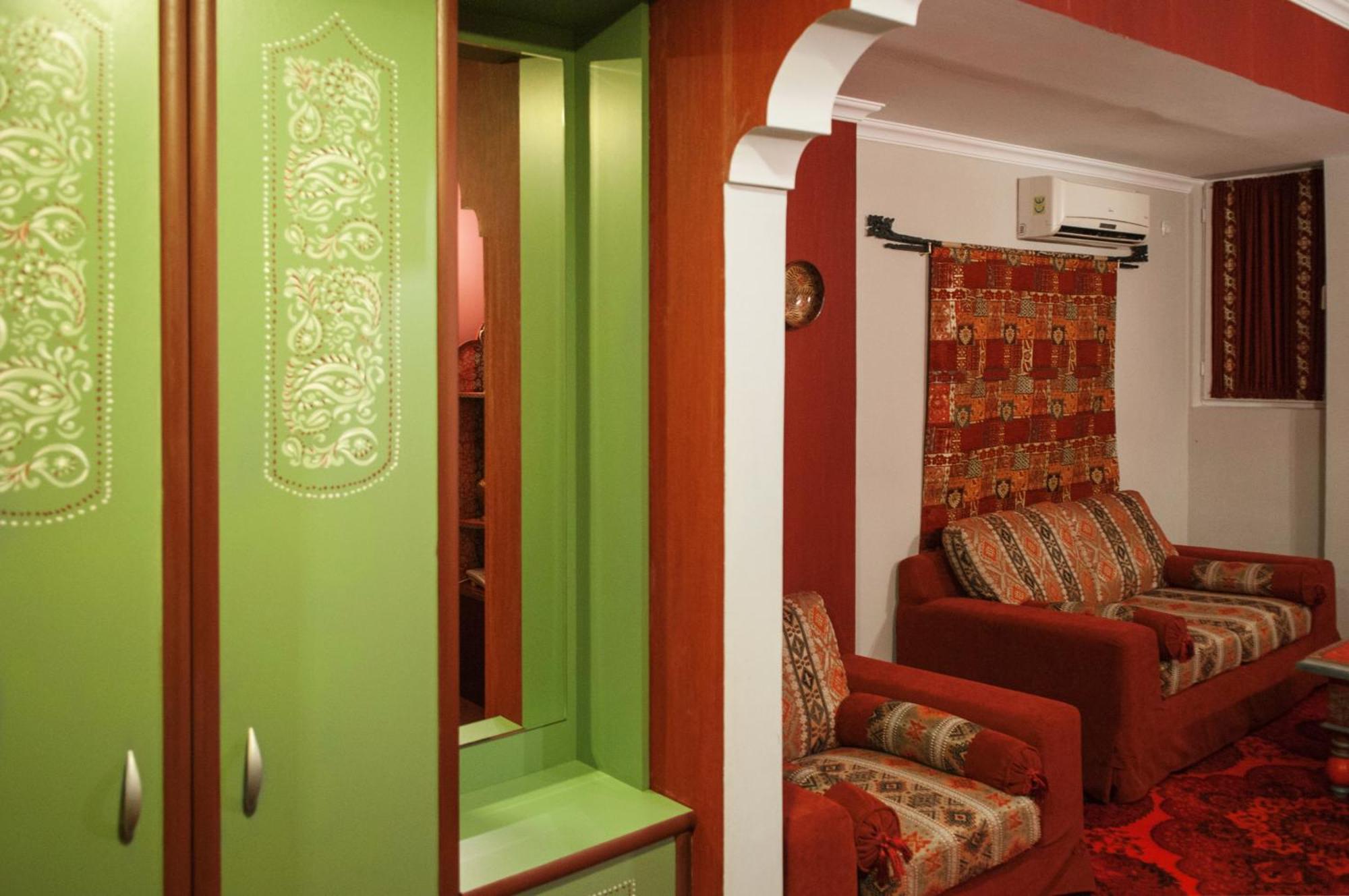 Prestige Palace - Esquisse Hotel Tbilissi Extérieur photo