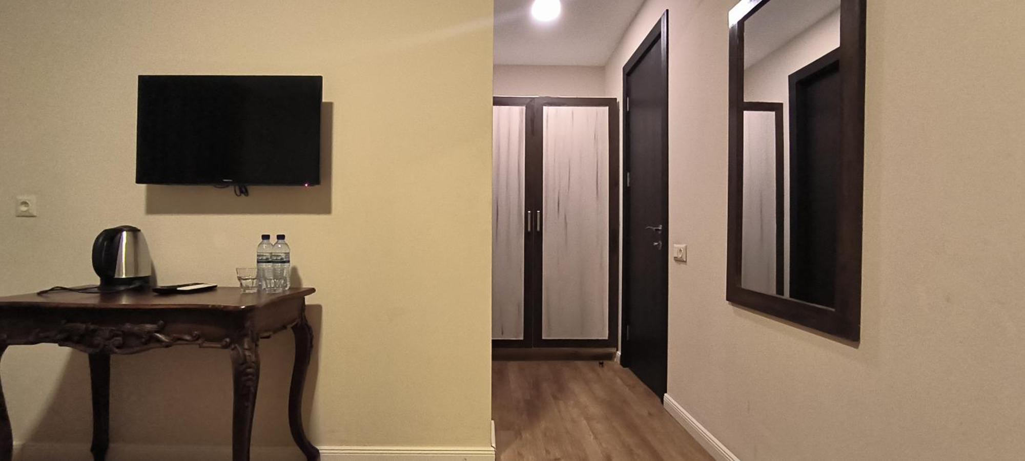 Prestige Palace - Esquisse Hotel Tbilissi Chambre photo