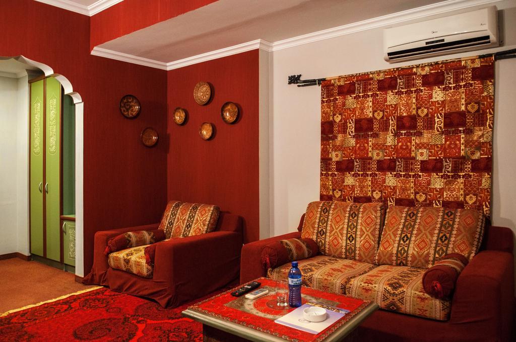 Prestige Palace - Esquisse Hotel Tbilissi Extérieur photo